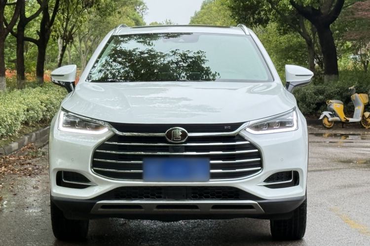 Used BYD Tang 2018 2.0T Automatic SmartConnect Prestige 7-Seater China V Standard Exterior 3