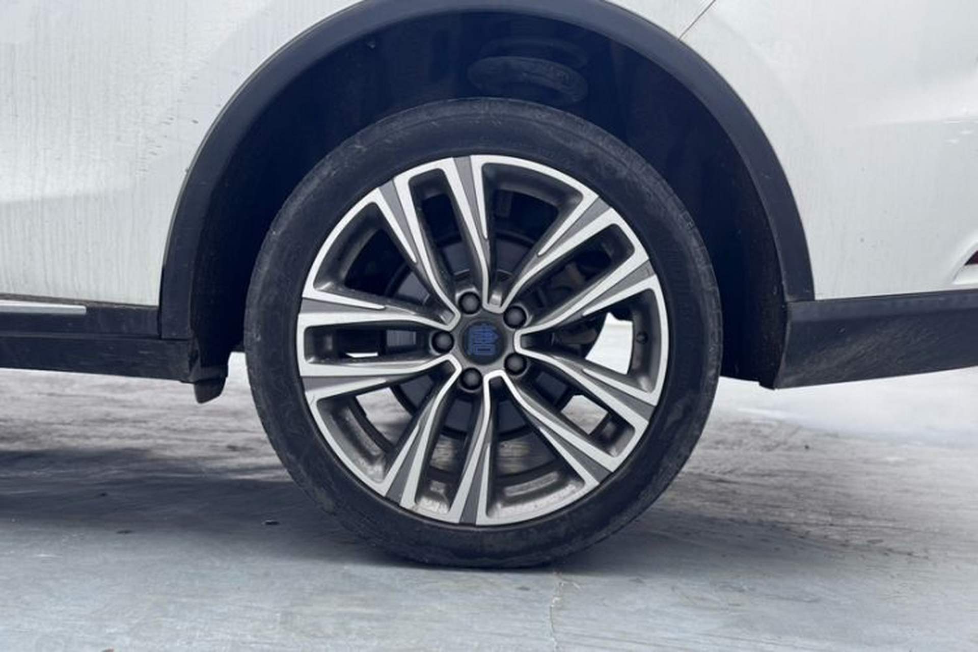 Used BYD Tang 2018 2.0T Automatic SmartConnect Prestige 7-Seater China V Standard Exterior 4
