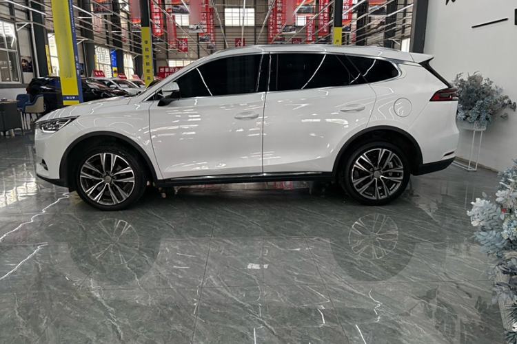 Used BYD Tang 2018 2.0T Automatic SmartConnect Prestige 5-Seater Emission Standard China V Exterior 4