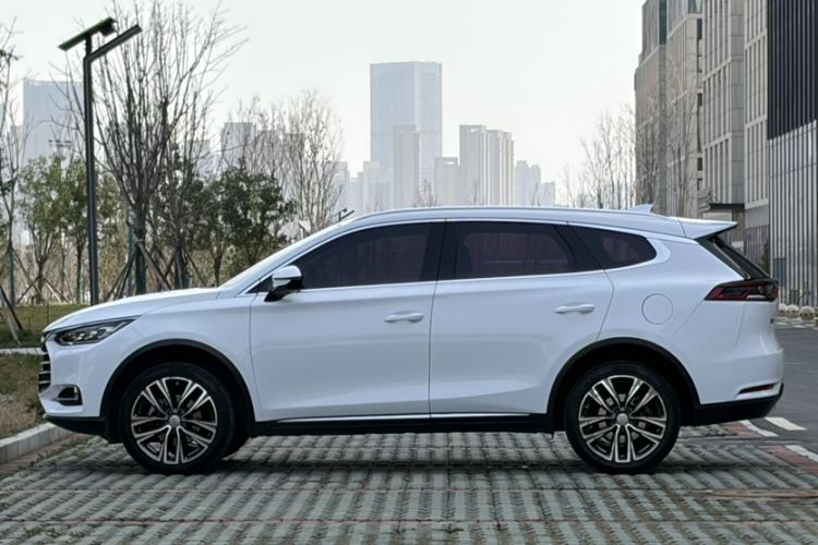 Used BYD Tang 2018 2.0T Automatic SmartConnect Prestige 7-Seater China V Standard Exterior 5