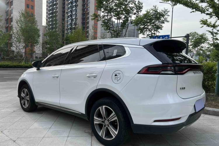 Used BYD Tang 2018 2.0T Automatic SmartConnect Luxury Edition 5 Seats China V Standard Exterior 6