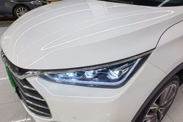 Used BYD Tang 2018 2.0T Automatic SmartConnect Prestige 7-Seater China V Standard Exterior 6