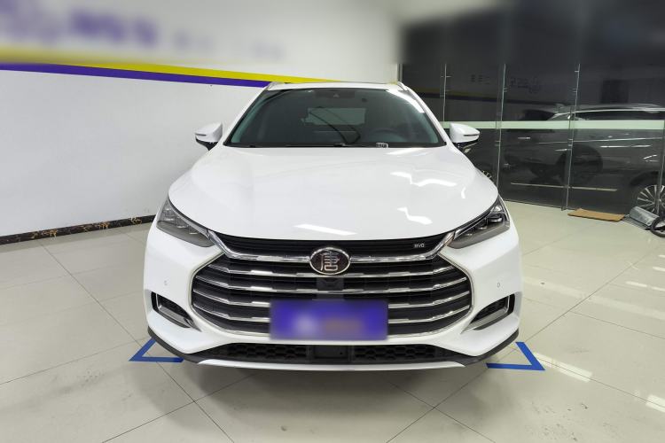 Used BYD Tang 2018 2.0T Automatic Smart Connect Prestige 5-Seater National Emission Standard V Front