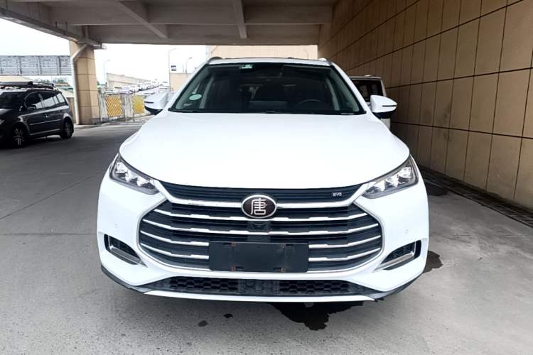 Used BYD Tang 2018 2.0T Automatic SmartConnect Luxury Edition 5 Seats China V Standard Front