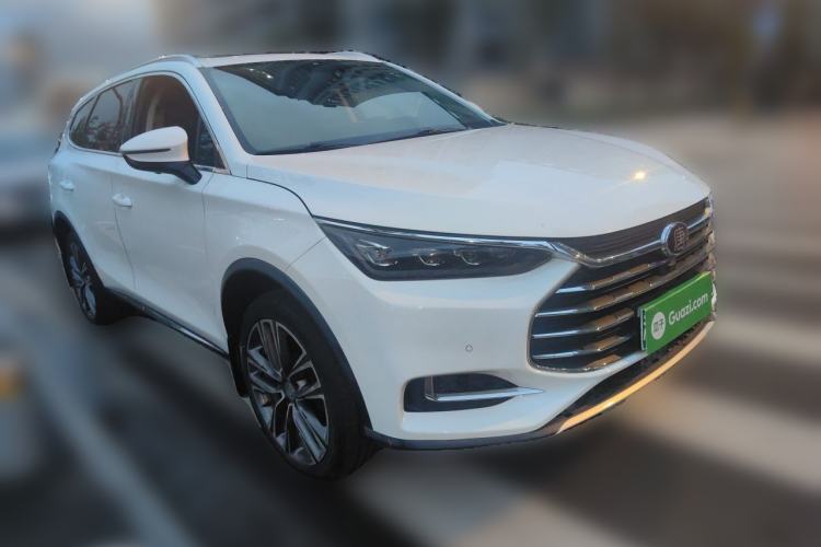 Used BYD Tang 2018 2.0T Automatic Smart Connect Prestige 7-Seater China V Standard Front Right 45 Deg