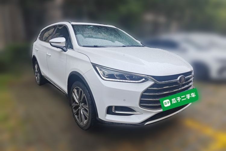 Used BYD Tang 2018 2.0T Automatic SmartConnect Prestige 7-Seater China V Standard Front Right 45 Deg