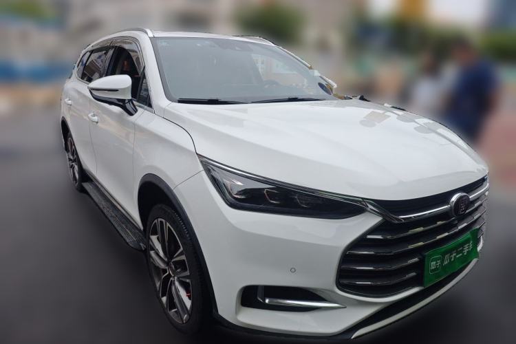 Used BYD Tang 2018 2.0T Automatic SmartConnect Prestige 7-Seater China V Standard Front Right 45 Deg