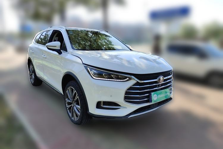 Used BYD Tang 2018 2.0T Automatic Smart Connect Prestige 7-Seater China V Standard Front Right 45 Deg