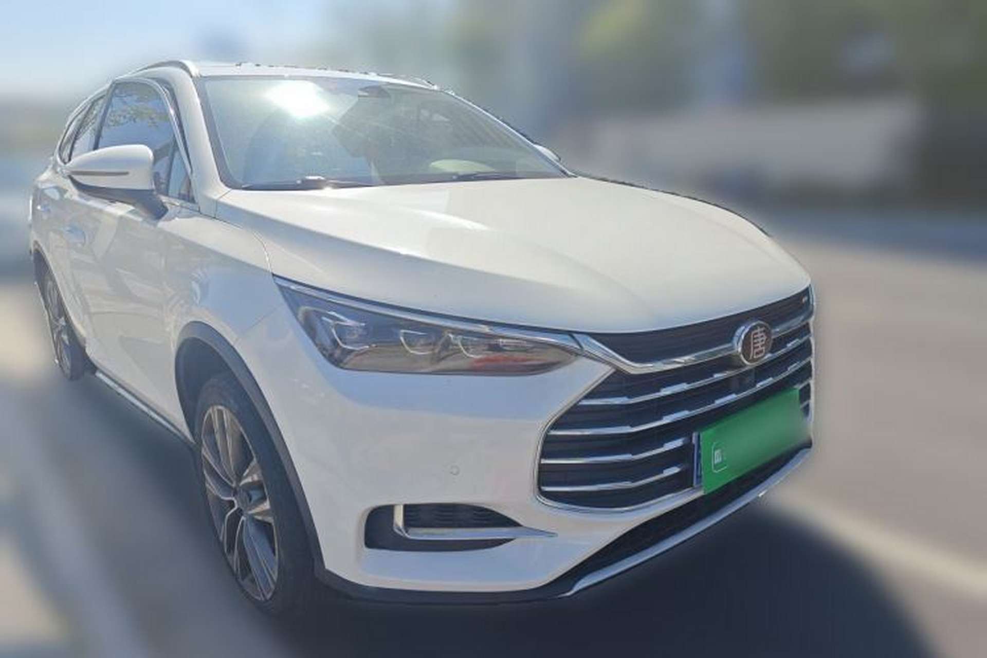 Used BYD Tang 2018 2.0T Automatic SmartConnect Prestige 7-Seater China V Standard Front Right 45 Deg