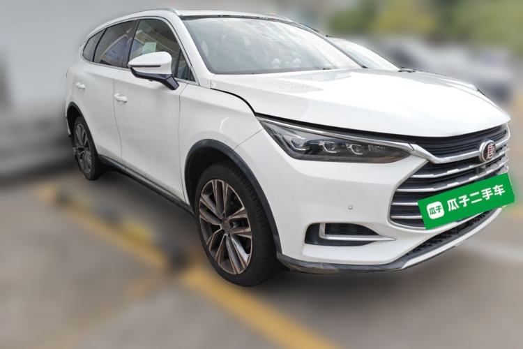 Used BYD Tang 2018 2.0T Automatic SmartConnect Prestige 7-Seater China V Standard Front Right 45 Deg