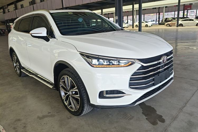 Used BYD Tang 2018 2.0T Automatic SmartConnect Prestige 7-Seater China V Standard Front Right 45 Deg