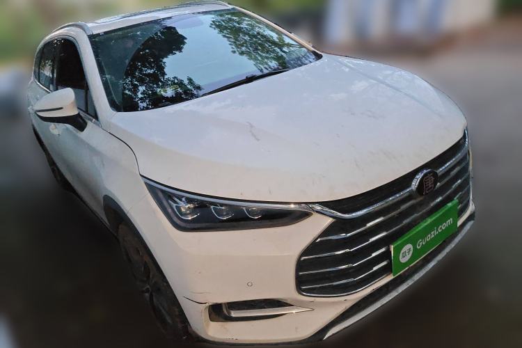 Used BYD Tang 2018 2.0T Automatic Smart Connect Prestige 7-Seater China V Standard Front Right 45 Deg