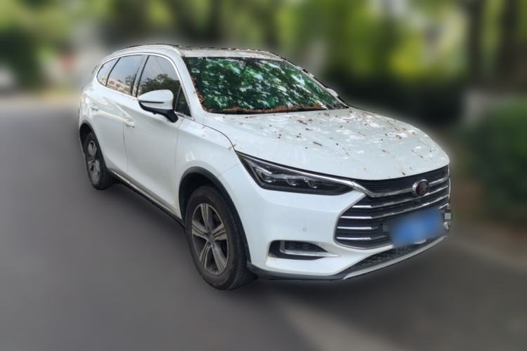Used BYD Tang 2018 2.0T Automatic SmartConnect Luxury 7-Seater China V Emission Standard Front Right 45 Deg