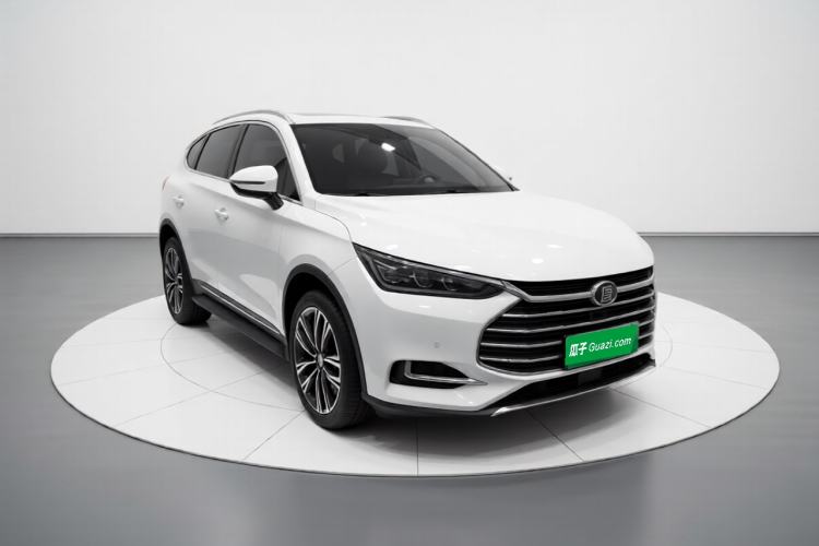 Used BYD Tang 2018 2.0T Automatic Smart Connect Prestige 7-Seater China V Standard Front Right 45 Deg