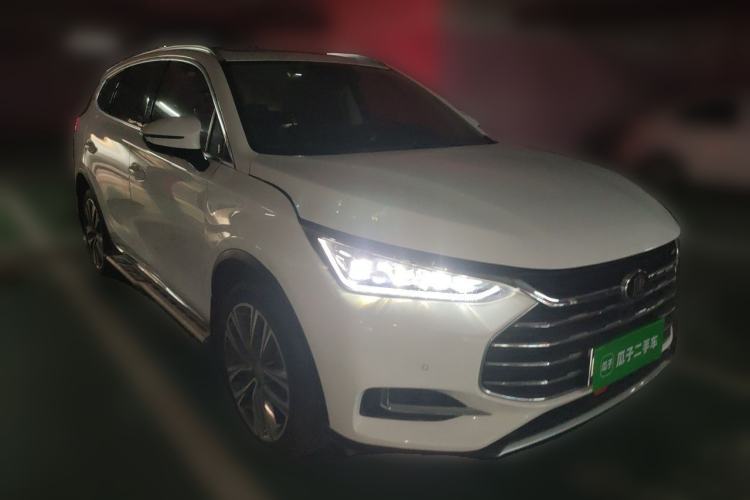 Used BYD Tang 2018 2.0T Automatic SmartConnect Prestige 7-Seater China V Standard Front Right 45 Deg