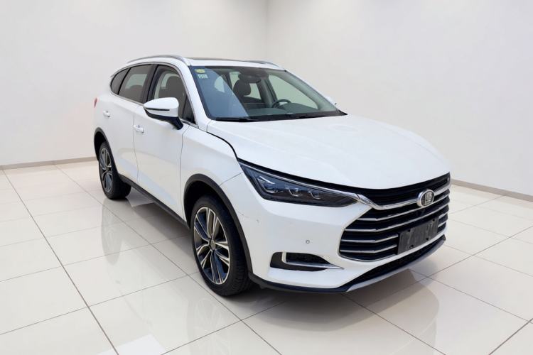 Used BYD Tang 2018 2.0T Automatic SmartConnect Prestige 7-Seater China V Standard Front Right 45 Deg
