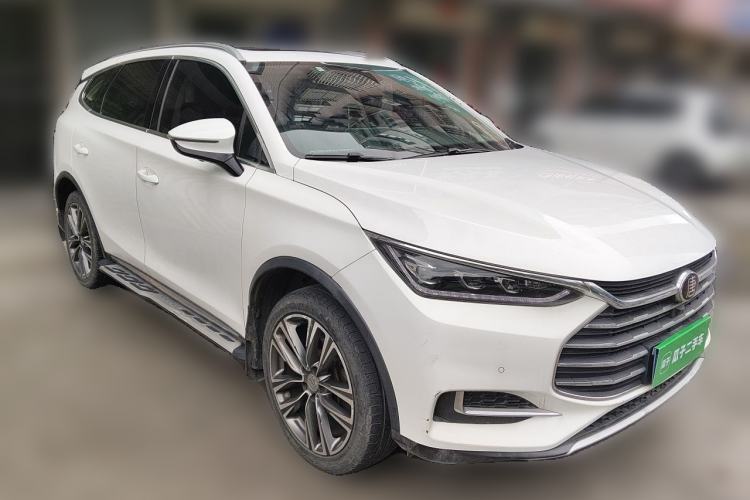 Used BYD Tang 2018 2.0T Automatic Smart Connect Prestige 7-Seater China V Standard Front Right 45 Deg