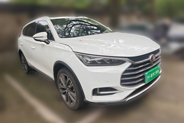 Used BYD Tang 2018 2.0T Automatic SmartConnect Prestige 7-Seater China V Standard Front Right 45 Deg