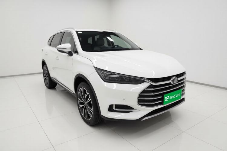 Used BYD Tang 2018 2.0T Automatic SmartConnect Prestige 7-Seater China V Standard Front Right 45 Deg