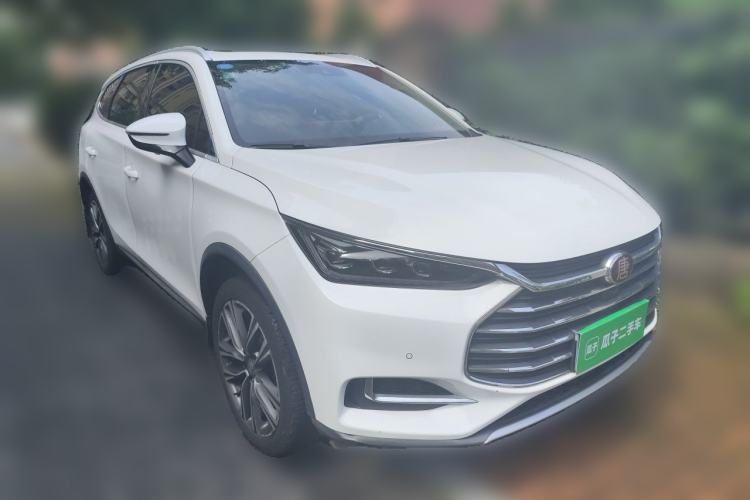 Used BYD Tang 2018 2.0T Automatic SmartConnect Prestige 7-Seater China V Standard Front Right 45 Deg