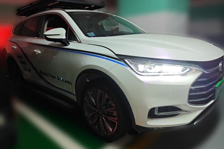 Used BYD Tang 2018 2.0T Automatic SmartConnect Prestige 7-Seater China V Standard Front Right 45 Deg