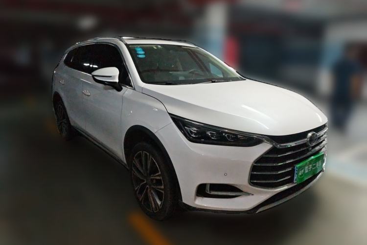 Used BYD Tang 2018 2.0T Automatic SmartConnect Prestige 5-Seater Emission Standard China V Front Right 45 Deg