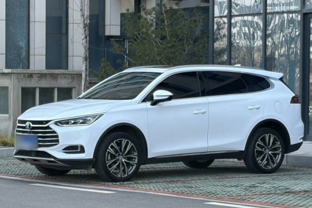 Used BYD Tang 2018 2.0T Automatic SmartConnect Prestige 7-Seater China V Standard