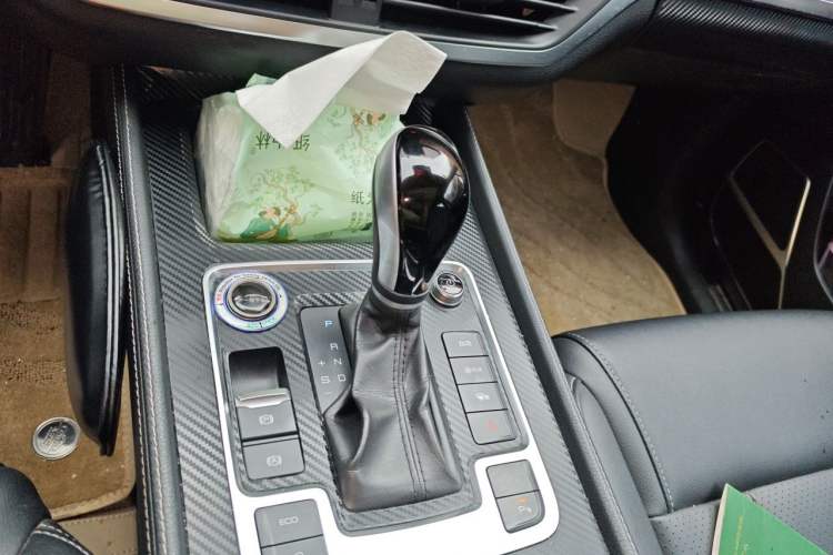 Used BYD Tang 2018 2.0T Automatic Smart Connect Prestige 7-Seater China V Standard Gear Lever