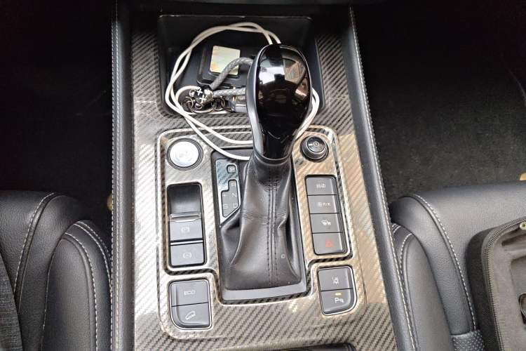 Used BYD Tang 2018 2.0T Automatic SmartConnect Prestige 7-Seater China V Standard Gear Lever
