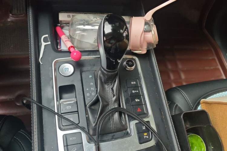 Used BYD Tang 2018 2.0T Automatic SmartConnect Prestige 7-Seater China V Standard Gear Lever