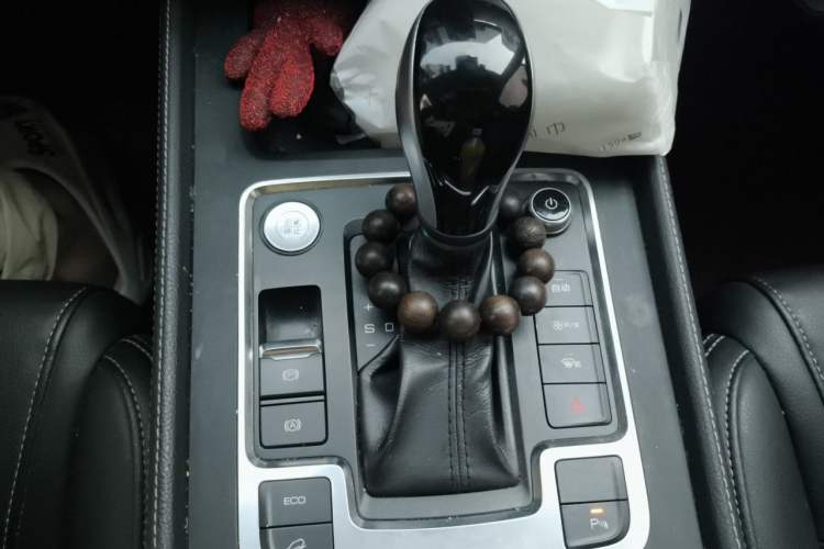 Used BYD Tang 2018 2.0T Automatic Smart Connect Prestige 7-Seater China V Standard Gear Lever