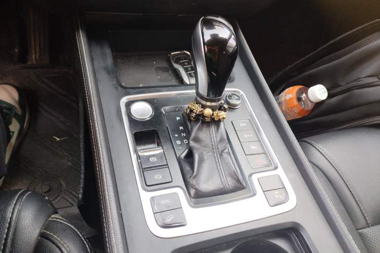 Used BYD Tang 2018 2.0T Automatic Smart Connect Prestige 7-Seater China V Standard Gear Lever