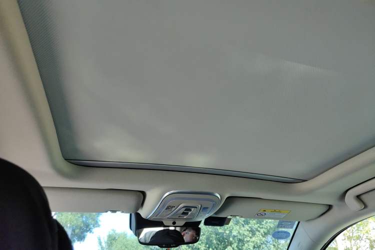Used BYD Tang 2018 2.0T Automatic Smart Connect Prestige 7-Seater China V Standard Headliner