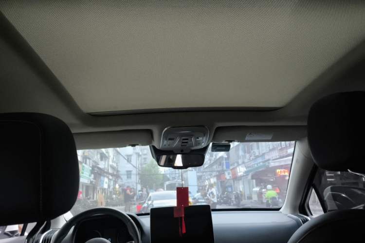 Used BYD Tang 2018 2.0T Automatic Smart Connect Prestige 7-Seater China V Standard Headliner
