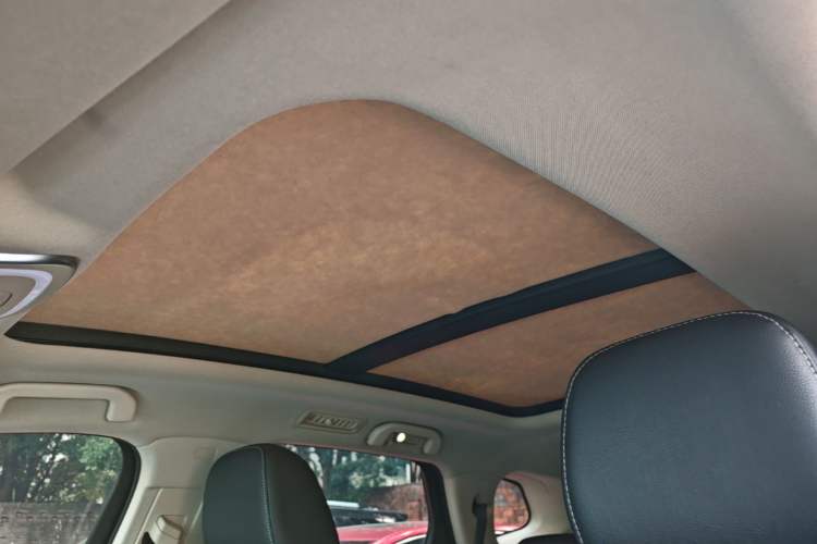 Used BYD Tang 2018 2.0T Automatic Smart Connect Prestige 7-Seater China V Standard Headliner