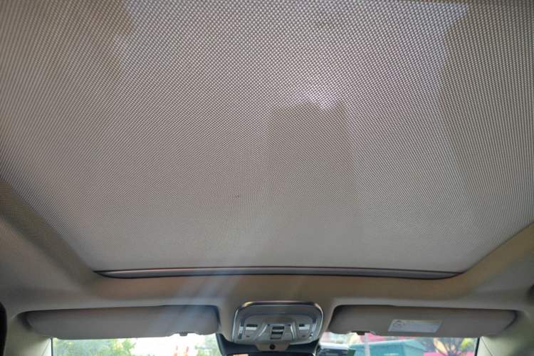 Used BYD Tang 2018 2.0T Automatic Smart Connect Prestige 7-Seater China V Standard Headliner
