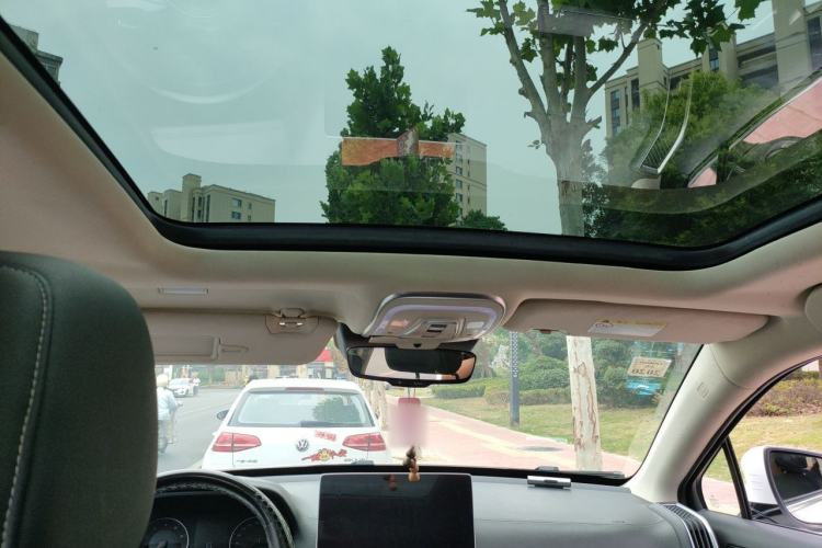 Used BYD Tang 2018 2.0T Automatic Smart Connect Prestige 7-Seater China V Standard Headliner