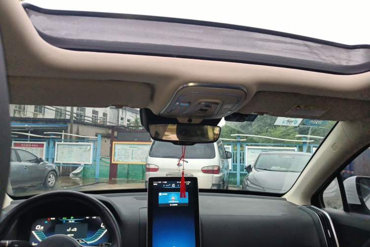 Used BYD Tang 2018 2.0T Automatic SmartConnect Prestige 7-Seater China V Standard Headliner
