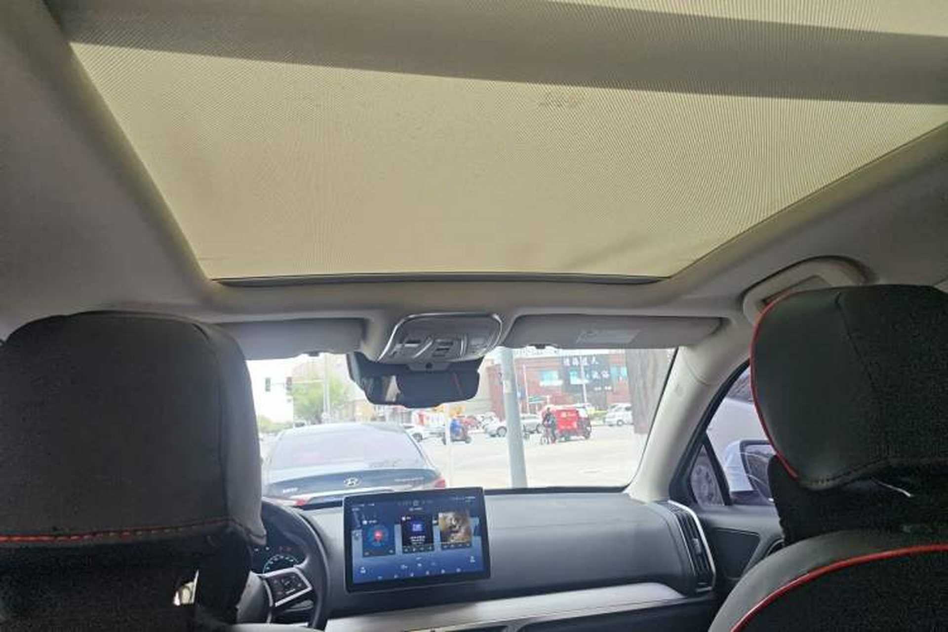 Used BYD Tang 2018 2.0T Automatic SmartConnect Prestige 7-Seater China V Standard Headliner