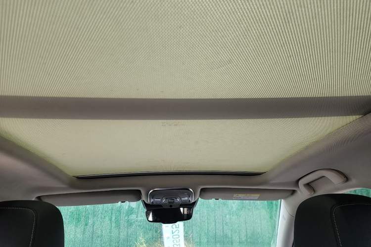 Used BYD Tang 2018 2.0T Automatic Smart Connect Prestige 7-Seater China V Standard Headliner