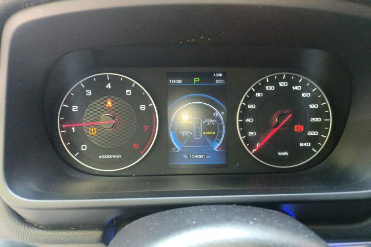 Used BYD Tang 2018 2.0T Automatic Smart Connect Prestige 7-Seater China V Standard Instrument Cluster