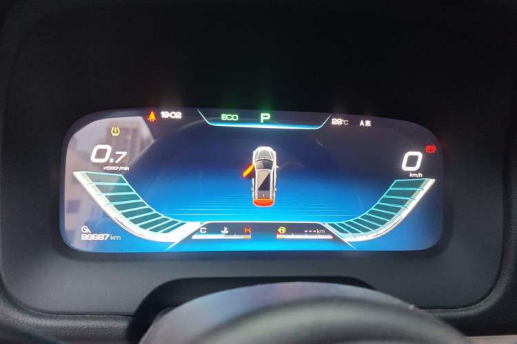 Used BYD Tang 2018 2.0T Automatic SmartConnect Prestige 7-Seater China V Standard Instrument Cluster