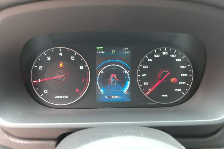 Used BYD Tang 2018 2.0T Automatic Smart Connect Prestige 7-Seater China V Standard Instrument Cluster