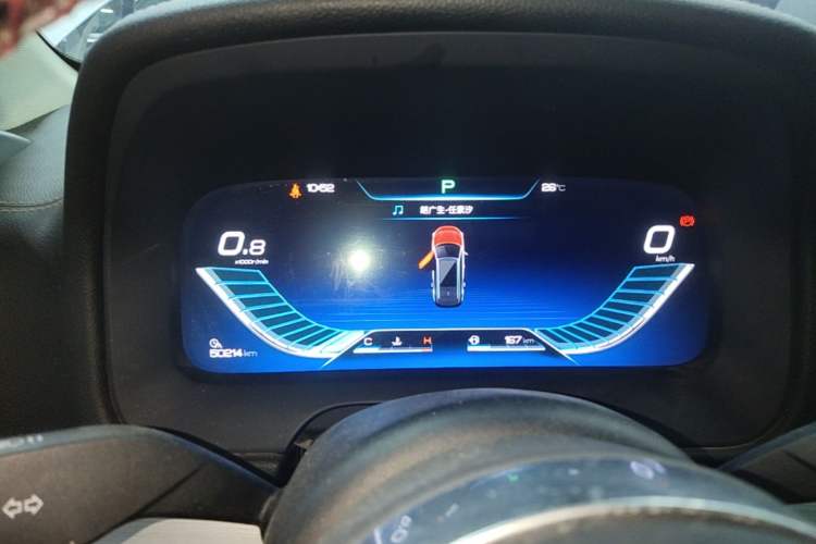 Used BYD Tang 2018 2.0T Automatic SmartConnect Prestige 7-Seater China V Standard Instrument Cluster