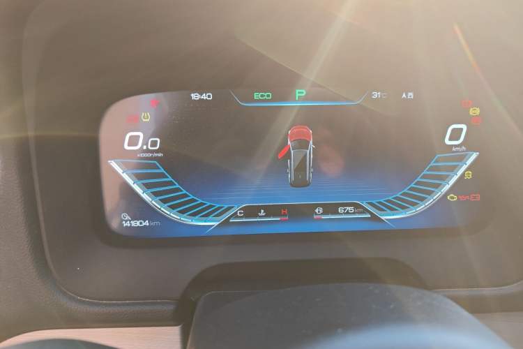 Used BYD Tang 2018 2.0T Automatic SmartConnect Prestige 7-Seater China V Standard Instrument Cluster