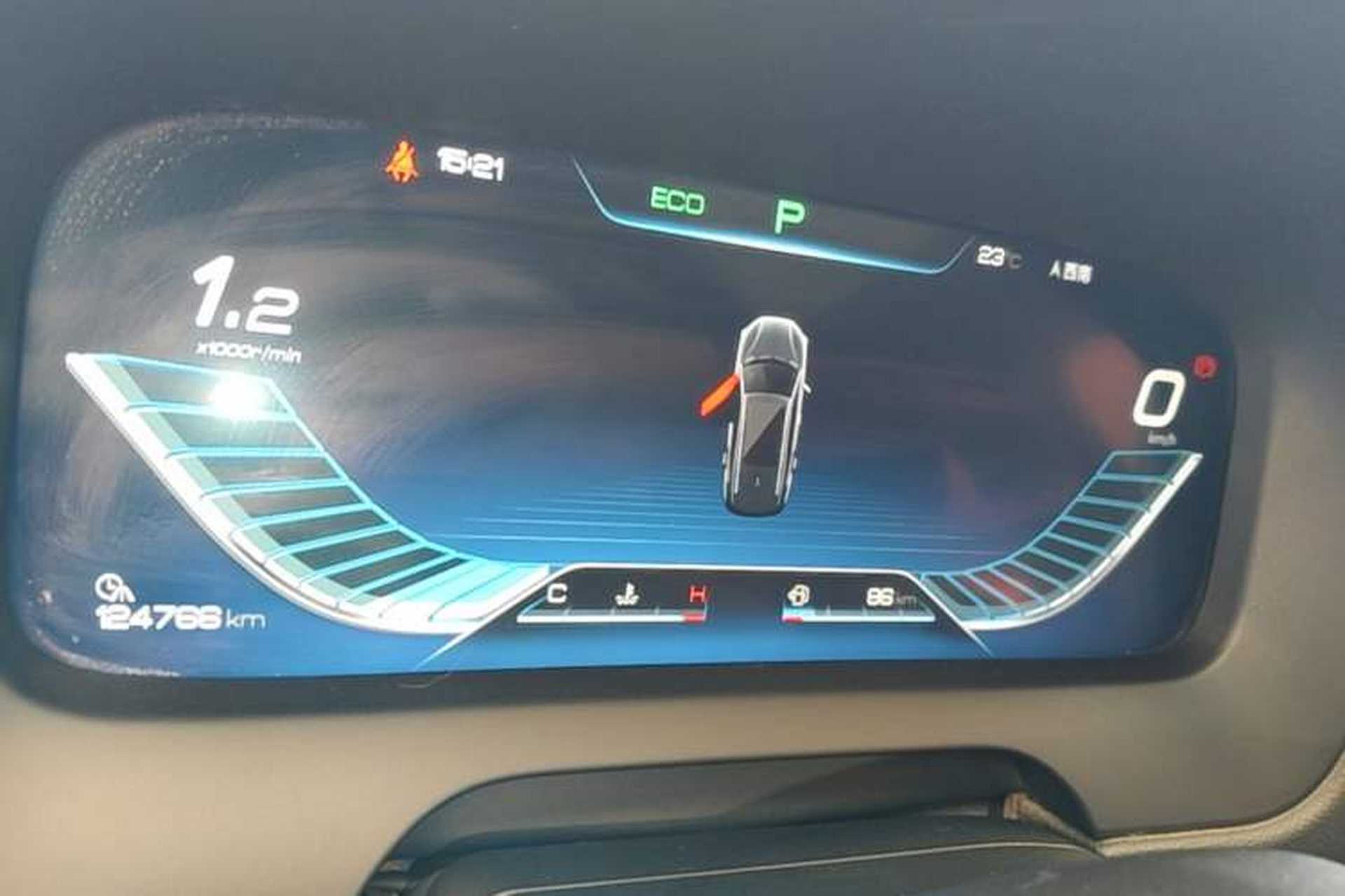 Used BYD Tang 2018 2.0T Automatic SmartConnect Prestige 7-Seater China V Standard Instrument Cluster