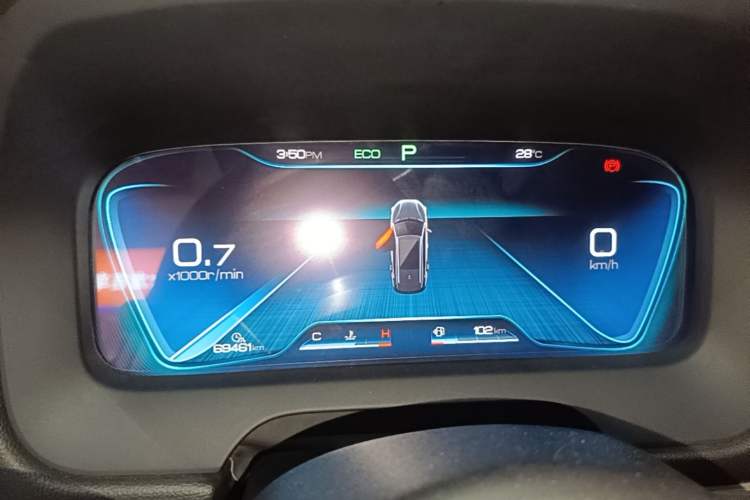 Used BYD Tang 2018 2.0T Automatic SmartConnect Prestige 7-Seater China V Standard Instrument Cluster