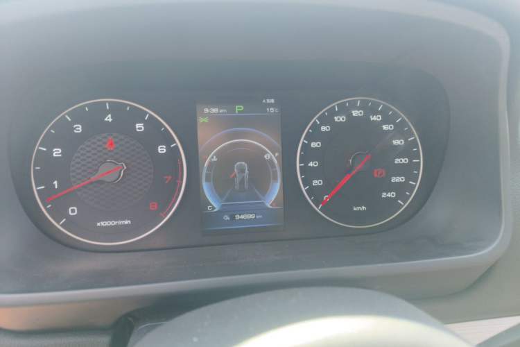 Used BYD Tang 2018 2.0T Automatic Smart Connect Prestige 7-Seater China V Standard Instrument Cluster