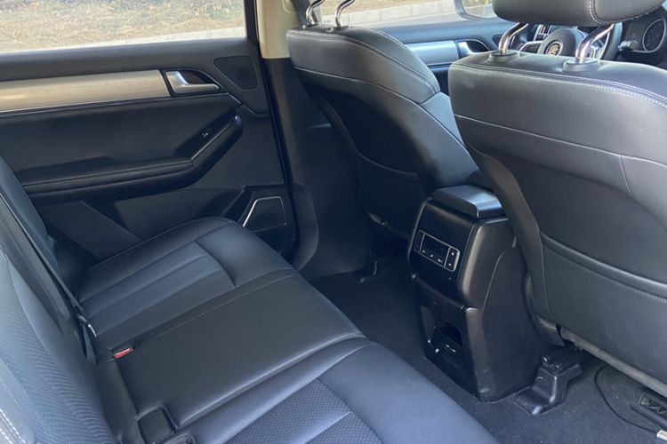 Used BYD Tang 2018 2.0T Automatic Smart Connect Prestige 7-Seater China V Standard Interior 1