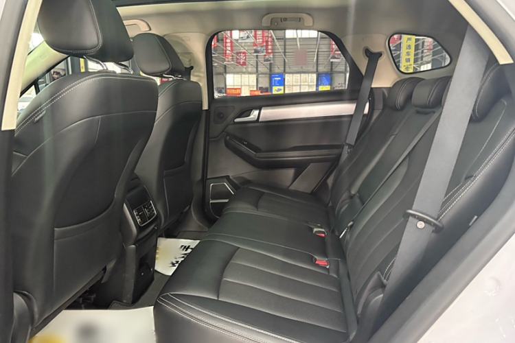 Used BYD Tang 2018 2.0T Automatic SmartConnect Prestige 5-Seater Emission Standard China V Interior 5